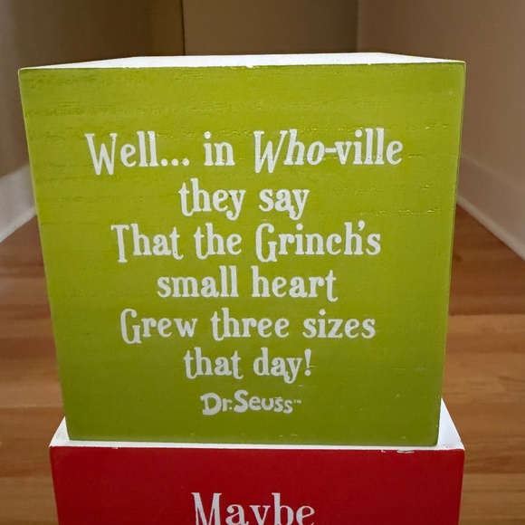 Grinch Who Stole Christmas Nesting Stacking Boxes and Grinch Plush Stuffy - Picture 8 of 15